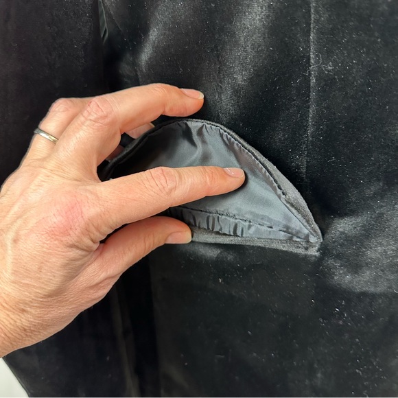 INC International Concepts Men’s Slim Fit Black Velvet Blazer Formal Size Small - Picture 7 of 17